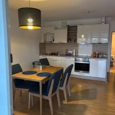55 m2 Sunny Westend Flat