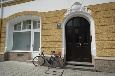 Radfahren an der Unterkunft HOMELY STAY Studio 4 - Chic Self-Check-In Room for Short Stays oder in der Nähe